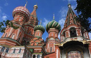 San Petersburgo y Moscú