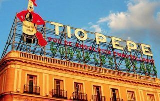 Letrero Tío Pepe en Puerta del Sol