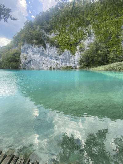 Lago increíble en Plitvice