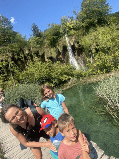 Mini cascada en los lagos Plitvice