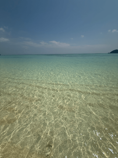 agua cristalina en Ko Lipe